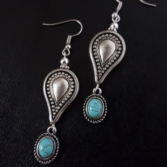 Silvertone Teardrop & Turquoise Earrings - Picture 1 of 3